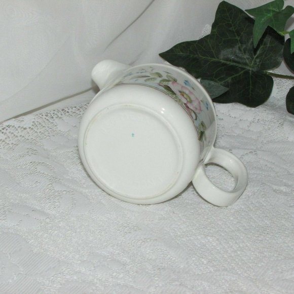 J & G MEAKIN DAMASK ROSE Trend Creamer Pink Floral Jug Cottagecore - Picture 5 of 7